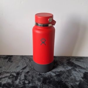 Hawaii Volcanoes Wide-Mouth Vacuum Water Bottle - 32 fl. oz